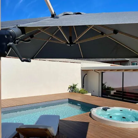 Other Garden - Luxury