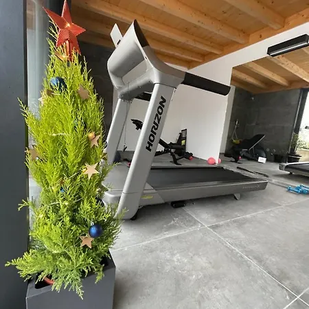 Other Garden - Luxury Rho